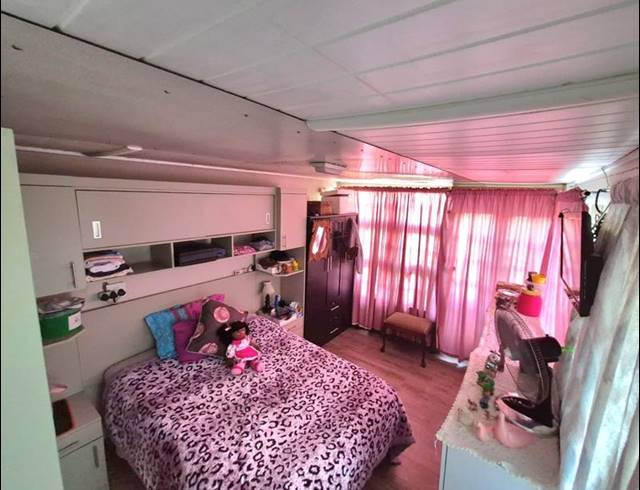 4 BEDROOM HOUSE FOR SALE IN BONNY BROOK